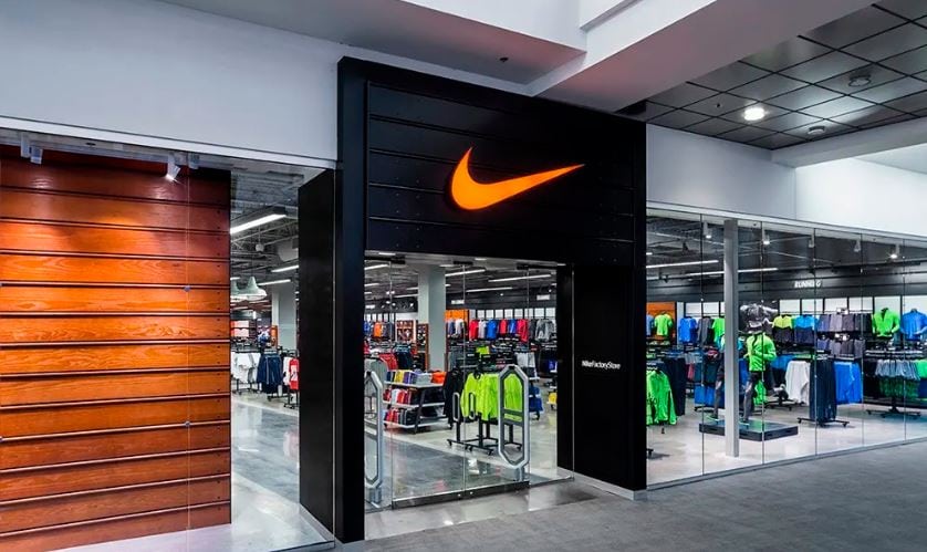 chuyển đổi số giúp nike phát triển mạnh mẽ