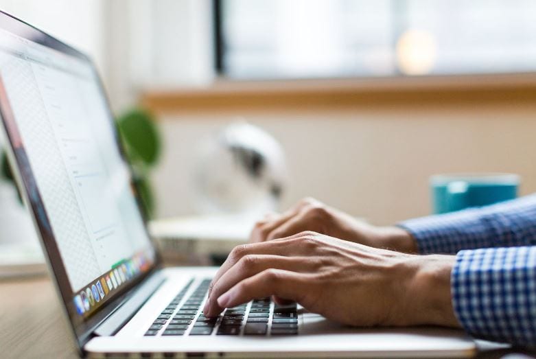 Hướng dẫn thiết lập trả lời email tự động Zoho Mail 10 các tính năng nổi bật của zoho mail