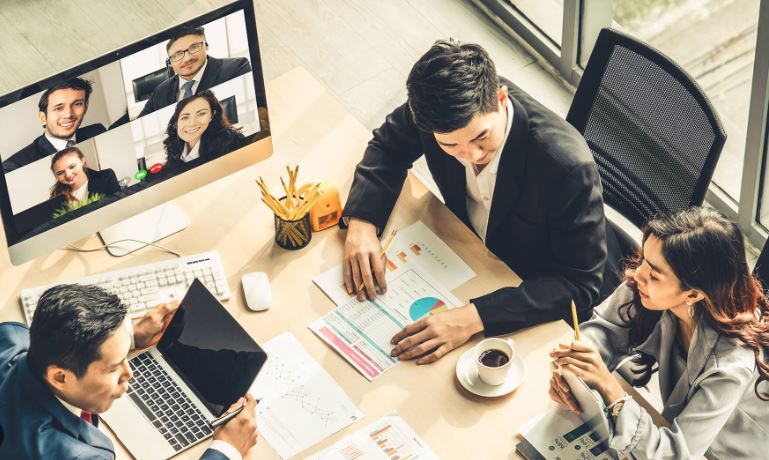 Hướng dẫn thiết lập trả lời email tự động Zoho Mail 11 công cụ cộng tác