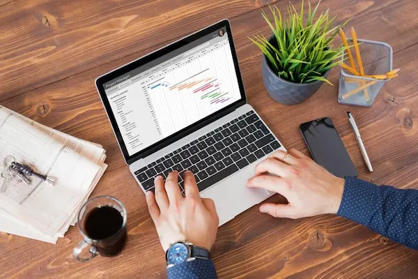 Microsoft Project Plan 3 - Monthly 2 Ai Nen Dung Project Plan 3 Monthly