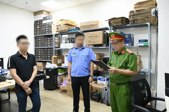 Xâm phạm bản quyền phần mềm máy tính: Hiểu đúng để tránh vi phạm luật 12 Những Rủi Ro Khôn Lường Khi Sử Dụng Windows Và Office Crack