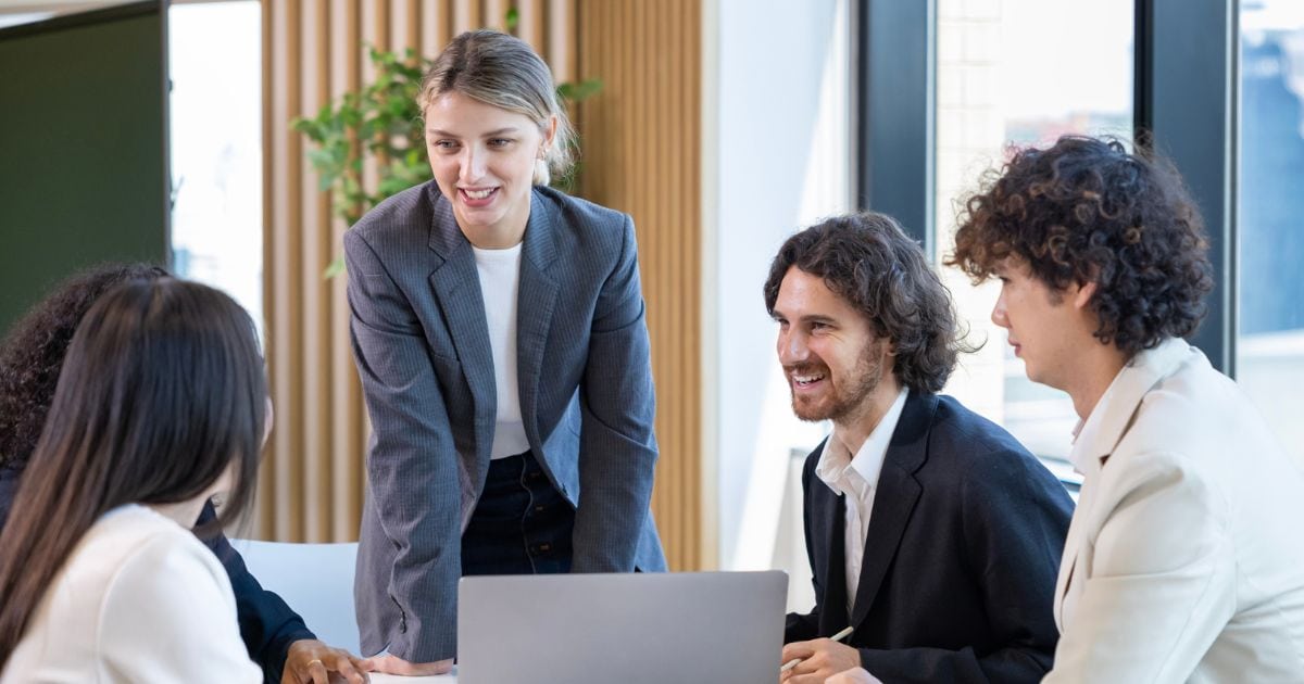 Windows Server 2022 - 1 User CAL 9 Windows Server 2022 - 1 User CAL phù hợp với những doanh nghiệp nào?
