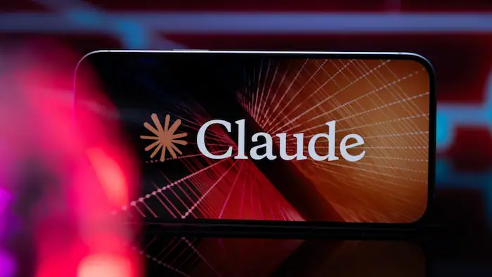 Tài khoản Claude bị tạm ngưng: Nguyên nhân & cách mở khóa thành công 13 Claude Có Xóa Dữ Liệu Khi Khóa Tài Khoản Không